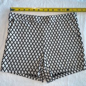 Mosaic & Co.  Patterned City short